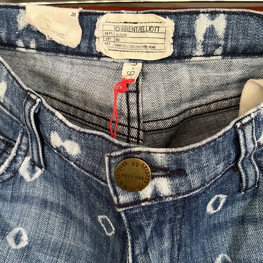 Current/Elliott Cropped Straight Jeans Distressed - Picture 4 of 9